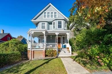 (private lake, pond, coastal) Home Sale Pending in Tarrytown New York