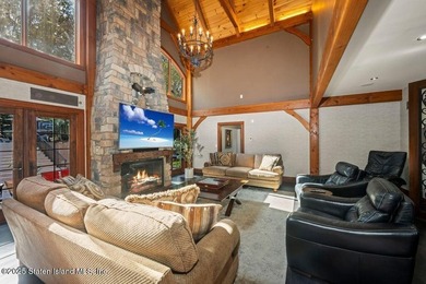 Welcome to High Rock Lodge. A truly one-of-a-kind, resort style - photo 17