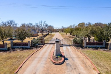 Perfect building site in gated community only 45 minutes from - Lake Lot For Sale in Kemp, Texas