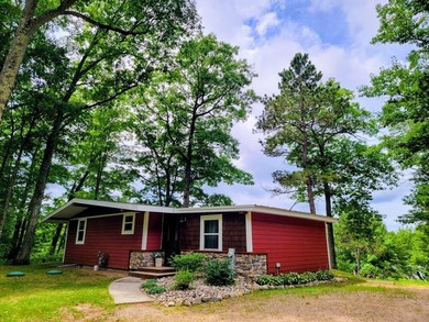 Updated 2-bedroom west-facing home with 264' of frontage on - photo 2