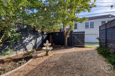 ---BACK ON MARKET AT NO FAULT OF SELLER---This 3-bed, 3-bath - photo 33