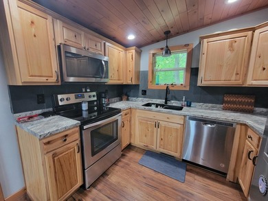 Updated 2-bedroom west-facing home with 264' of frontage on - photo 4