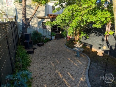 ---BACK ON MARKET AT NO FAULT OF SELLER---This 3-bed, 3-bath - photo 38