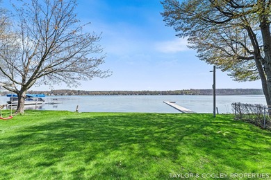 Don't miss this rare opportunity to own a completely updated - photo 2