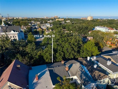 ---BACK ON MARKET AT NO FAULT OF SELLER---This 3-bed, 3-bath - photo 42