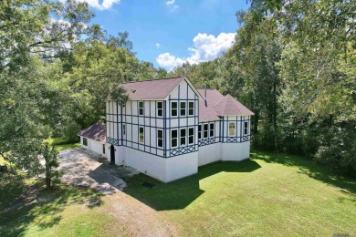 Lake Home For Sale in Baker, Louisiana
