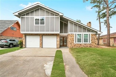 Lake Pontchartrain Home For Sale in New Orleans Louisiana