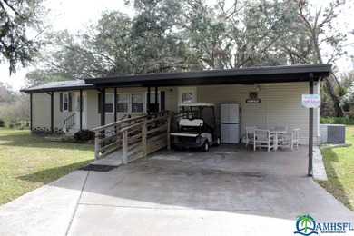 (private lake, pond, coastal) Home For Sale in Zephyrhills Florida