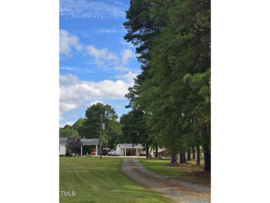 HORSE LOVERS DREAM!! GORGEOUS COUNTRY SETTING on 21.80 Acres in