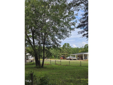 HORSE LOVERS DREAM!! GORGEOUS COUNTRY SETTING on 21.80 Acres in