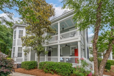 Welcome to the perfect blend of timeless Charleston charm - photo 2