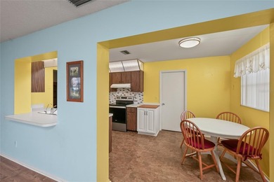 Adorable 2-bedroom, 2-bathroom home with a 1-car garage, ideally - photo 14
