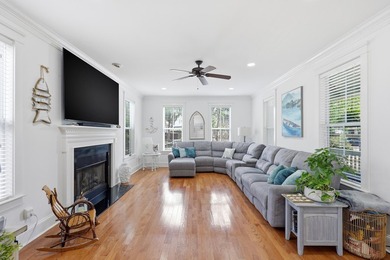 Welcome to the perfect blend of timeless Charleston charm - photo 7