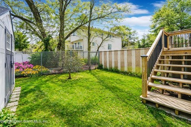 Looking for a 3 bedroom, 4 bath beautiful, spacious, bright - photo 17