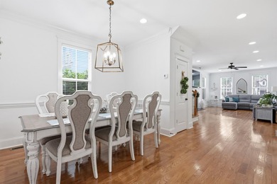 Welcome to the perfect blend of timeless Charleston charm - photo 9