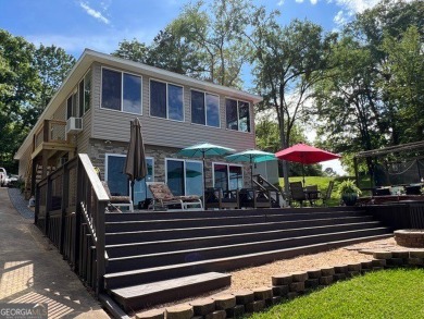 Lake Home For Sale in Milledgeville, Georgia