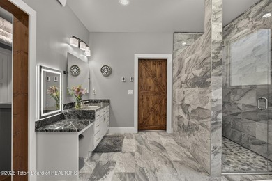 Newly built 3 bedroom 2.5 bath modern home located on the 6th - photo 31