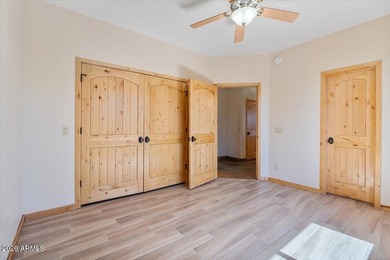 Perched at the prestigious northern edge of Payson, where the - photo 42