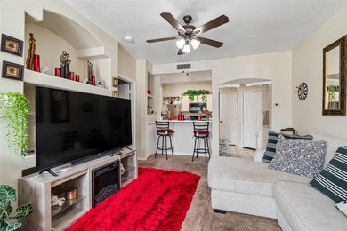 Welcome to The Falls at New Tampa, where everyday convenience - photo 8