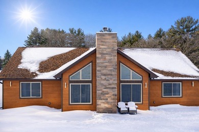 Fawn Lake - Adams County Home For Sale in Wisconsin Dells Wisconsin