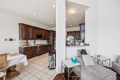 Beautiful and spacious, this move-in ready home is located in - photo 13
