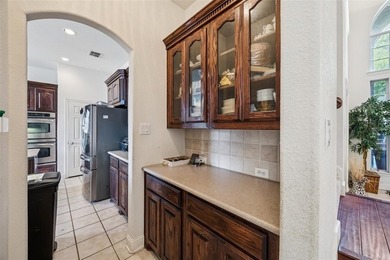 Beautiful and spacious, this move-in ready home is located in - photo 17