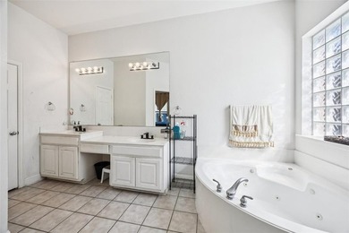 Beautiful and spacious, this move-in ready home is located in - photo 21