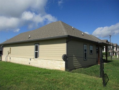 Get ready for back to school with this 3-2 house with oversized - photo 6