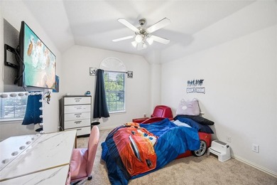 Beautiful and spacious, this move-in ready home is located in - photo 28