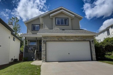 Welcome to this beautifully maintained 1,550 sq. ft. family home - photo 2