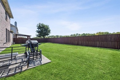 Beautiful and spacious, this move-in ready home is located in - photo 33