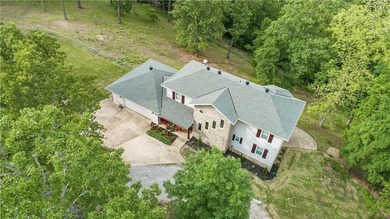 Discover this beautiful 4bed, 4bath home in a peaceful, wooded - photo 44