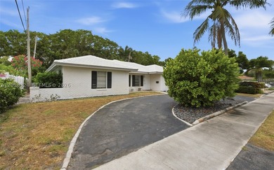 Beautifully maintained 4-bedroom, 3.5-bath pool home located in - photo 10