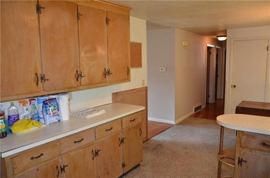 Perfect for investors and handy folks alike, this one-level - photo 7