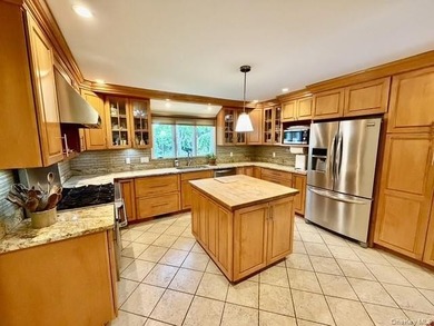 Nestled in the heart of the North Fork, this beautiful 4-bedroom - photo 5