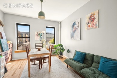 Situated on one of the most unique and quiet blocks in Brooklyn - photo 11