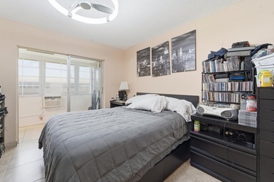 Welcome home to this beautifully updated 2-bedroom, 1.5-bath - photo 14