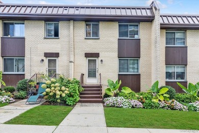 3-Level Townhouse at Water's Edge - Space, Lifestyle - photo 16