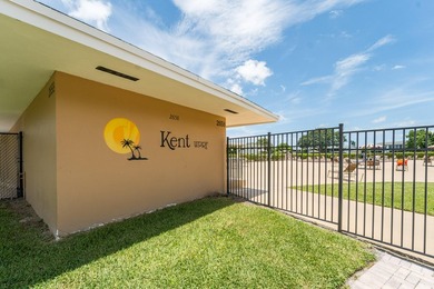Welcome home to this beautifully updated 2-bedroom, 1.5-bath - photo 24