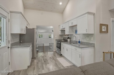 Welcome to 152 Yale Road, Milford, PA--where modern comfort - photo 25