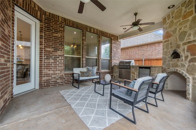 Beautifully maintained and move-in ready home in the highly - photo 29