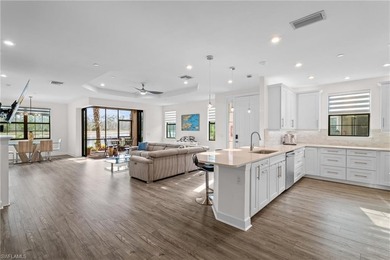STUNNING 2-BEDROOM + DEN COACH HOME WITH BREATHTAKING WATER & - photo 3