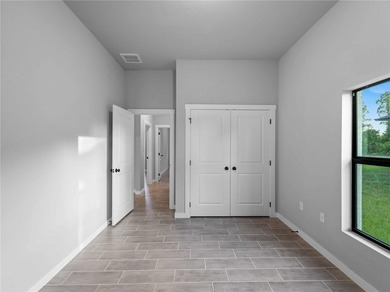 One or more photo(s) has been virtually staged. Tile throughout - photo 35