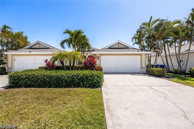 MOVE-IN-READY VILLA, meticulously maintained 2 Bedrooms, 2 Baths - photo 1