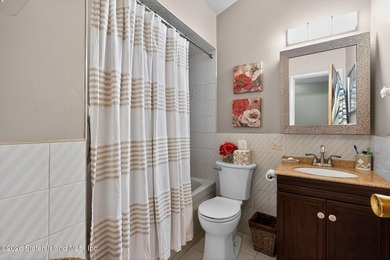 DONT MISS OUT ON THIS MOVE RIGHT IN 2 B/R TOWNHOME, KIT & D/R - photo 14