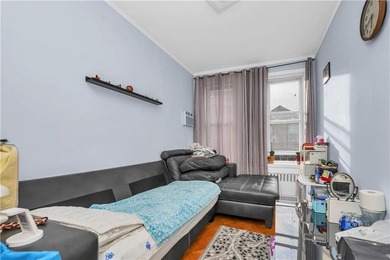 Welcome to this Beautifully Maintained, Fully Detached Solid - photo 16