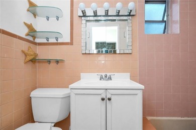 Welcome to this Beautifully Maintained, Fully Detached Solid - photo 22