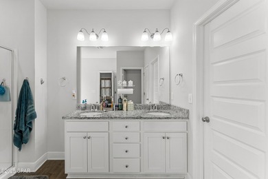 2.5 VA LOAN ASSUMPTION!!! BEST OFFERING IN THE MARKET! Seller - photo 31