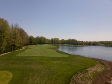 Luxury home site in the Bucks Run North subdivision. Bucks Run