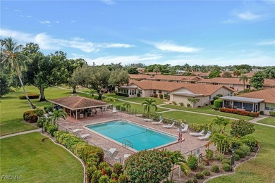 Experience comfortable Florida living in this beautifully - photo 3
